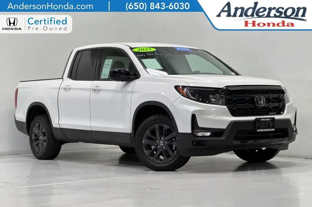 2025 Honda Ridgeline Sport — photo 1 of 13