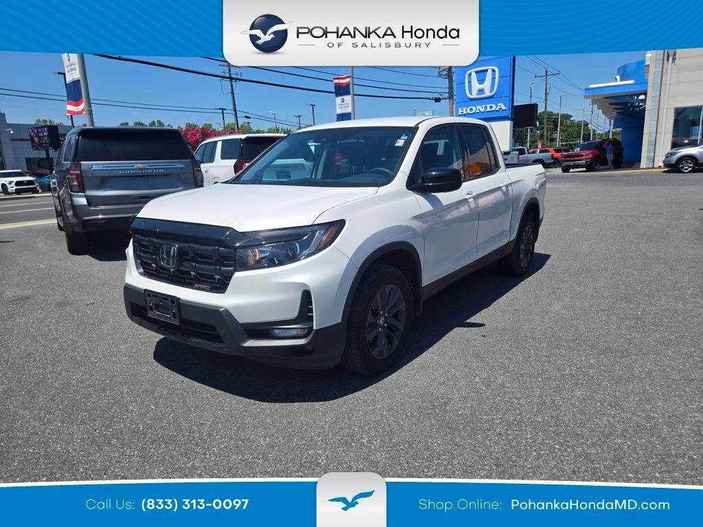 2025 Honda Ridgeline AWD SPORT — photo 1 of 7