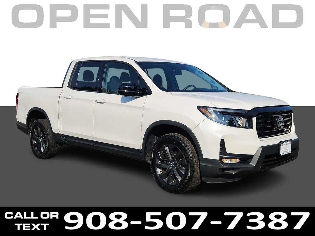 2023 Honda Ridgeline Sport — photo 1 of 13