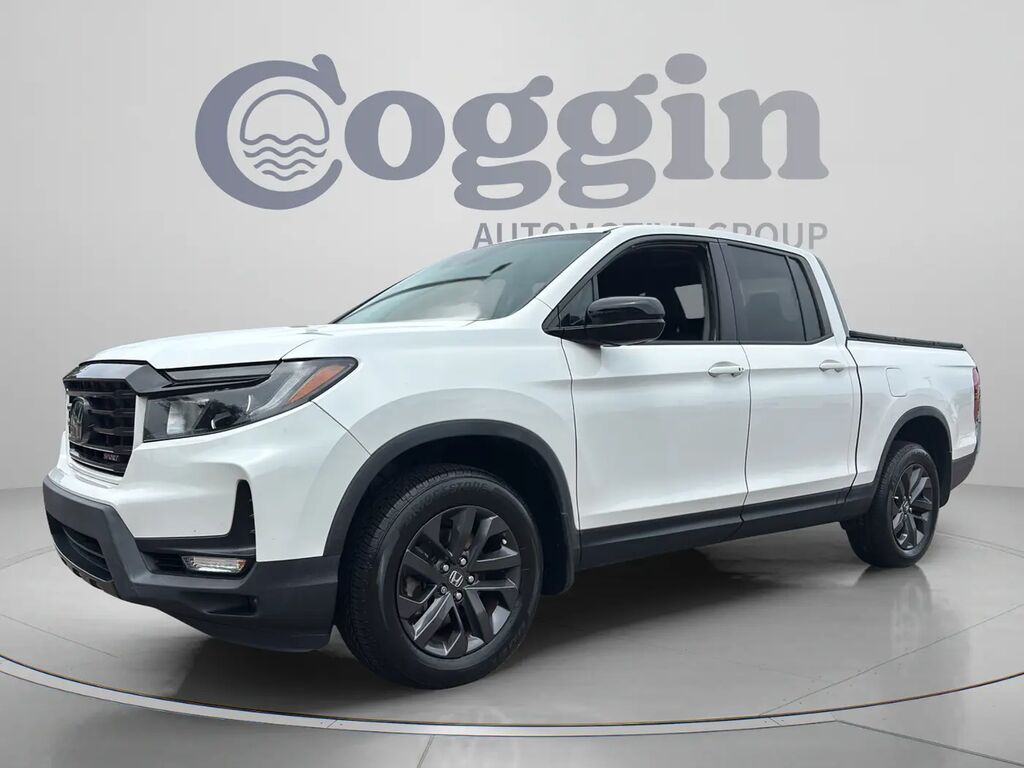 2023 Honda Ridgeline Sport — photo 1 of 13