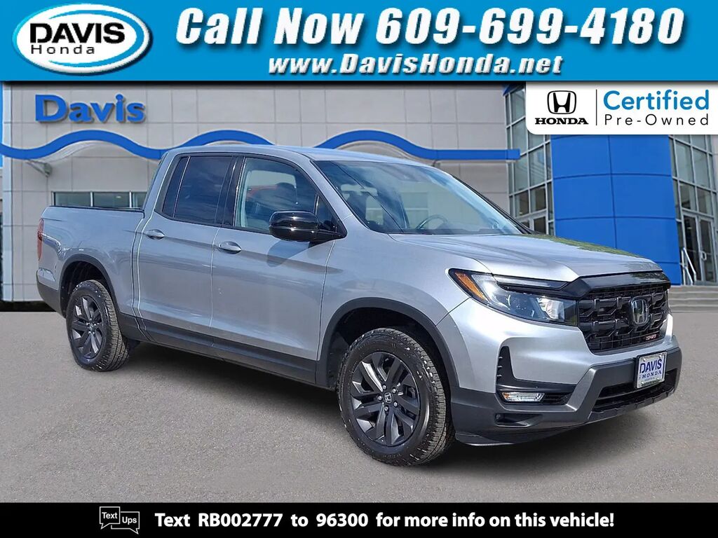 2024 Honda Ridgeline Sport — photo 1 of 13