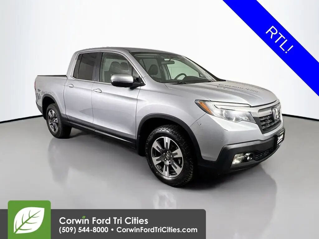 2017 Honda Ridgeline RTL — photo 1 of 13