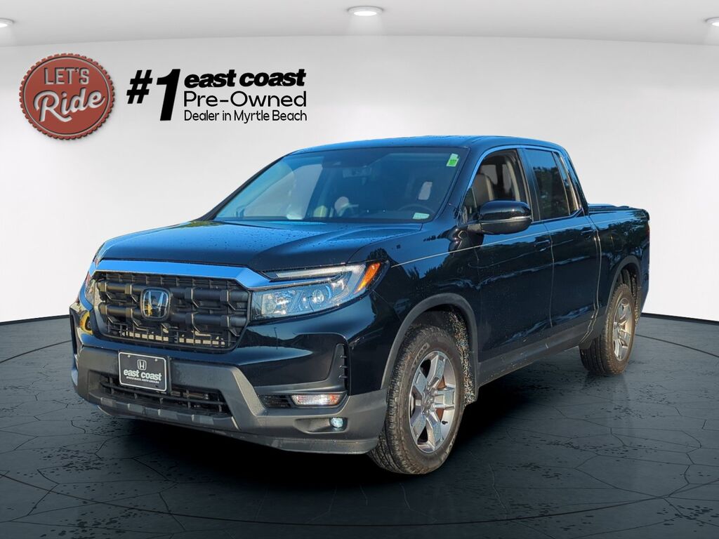 2024 Honda Ridgeline AWD RTL — photo 1 of 7