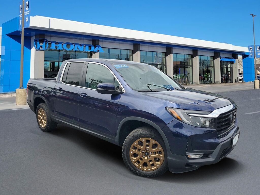 2023 Honda Ridgeline RTL — photo 1 of 13