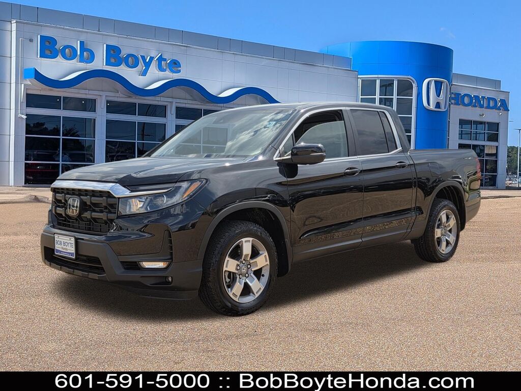 2025 Honda Ridgeline AWD RTL — photo 1 of 7