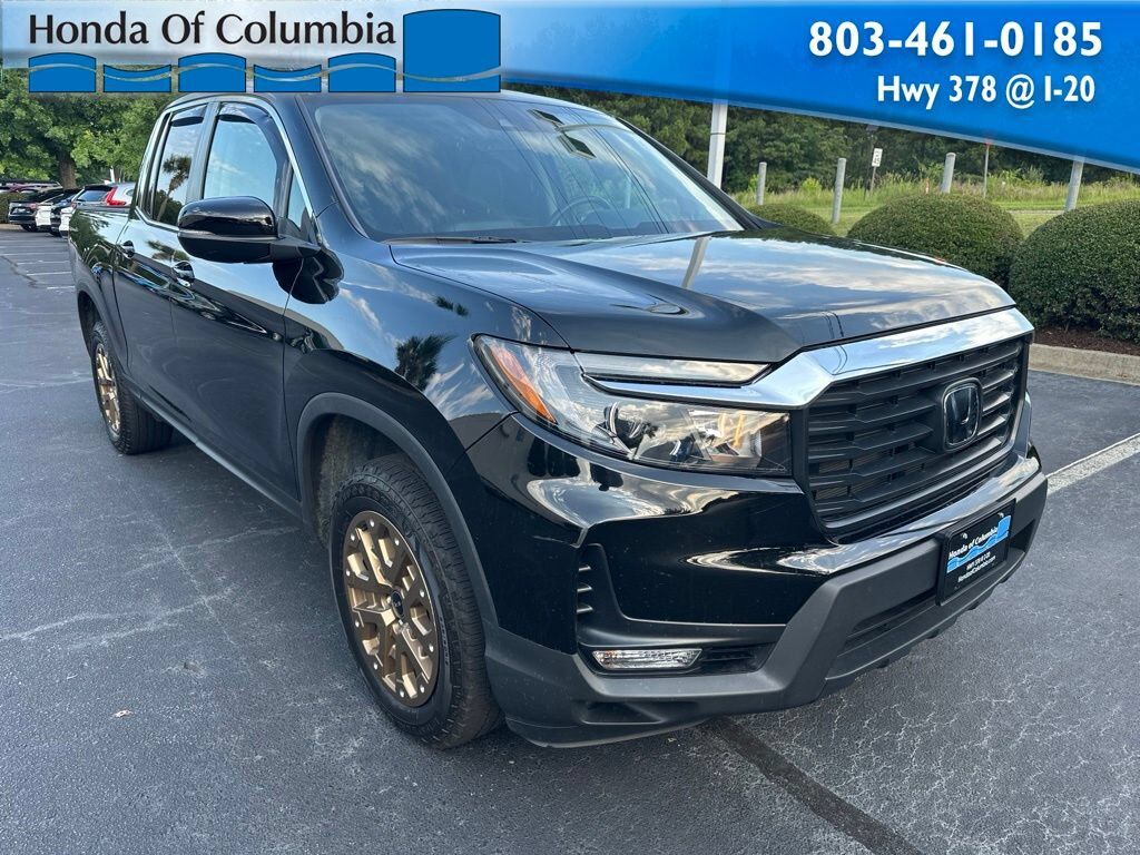 2023 Honda Ridgeline AWD RTL — photo 1 of 7
