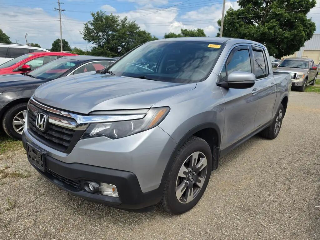 2017 Honda Ridgeline RTL — photo 1 of 11
