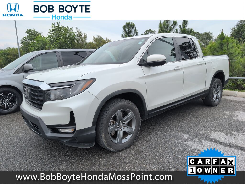 2022 Honda Ridgeline AWD RTL — photo 1 of 4