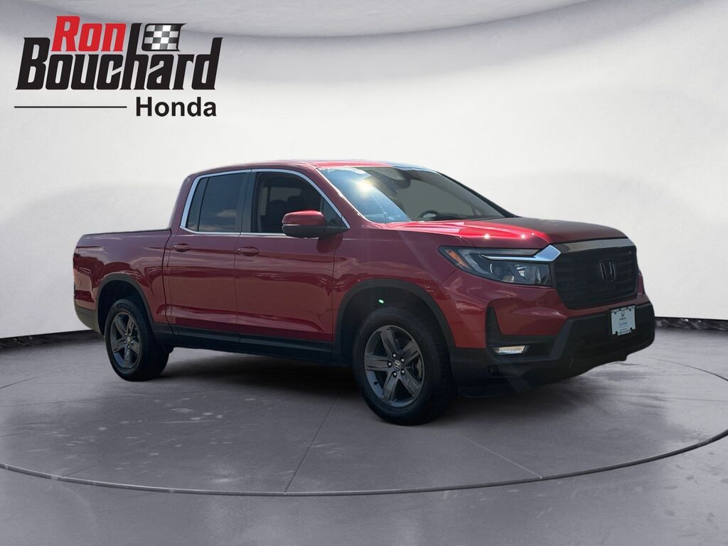 2023 Honda Ridgeline AWD RTL — photo 1 of 7