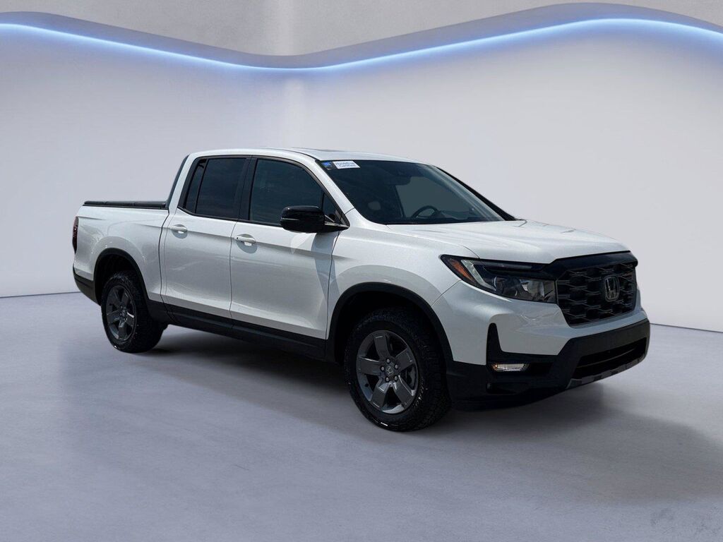 2024 Honda Ridgeline AWD TRAILSPORT — photo 1 of 7