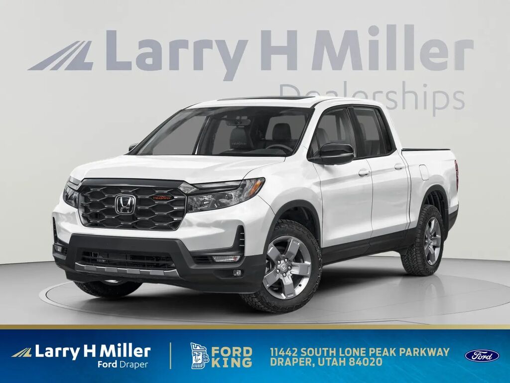 2025 Honda Ridgeline TrailSport — photo 1 of 13