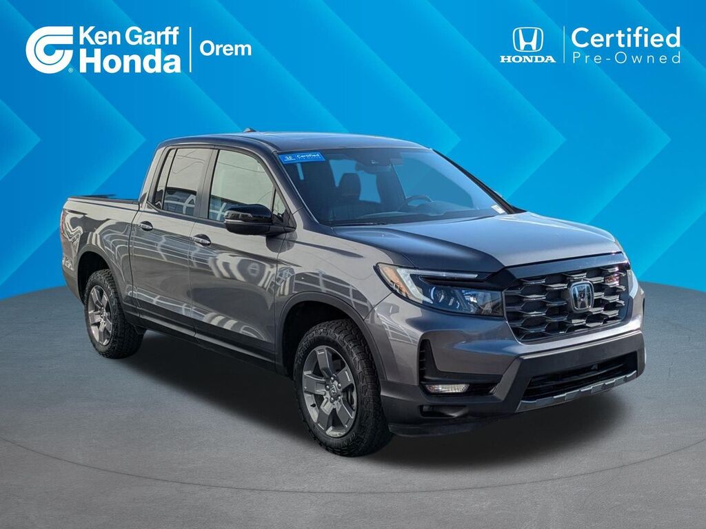 2025 Honda Ridgeline TrailSport — photo 1 of 13