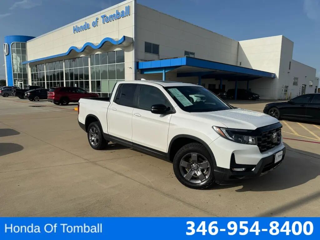 2025 Honda Ridgeline TrailSport — photo 1 of 13