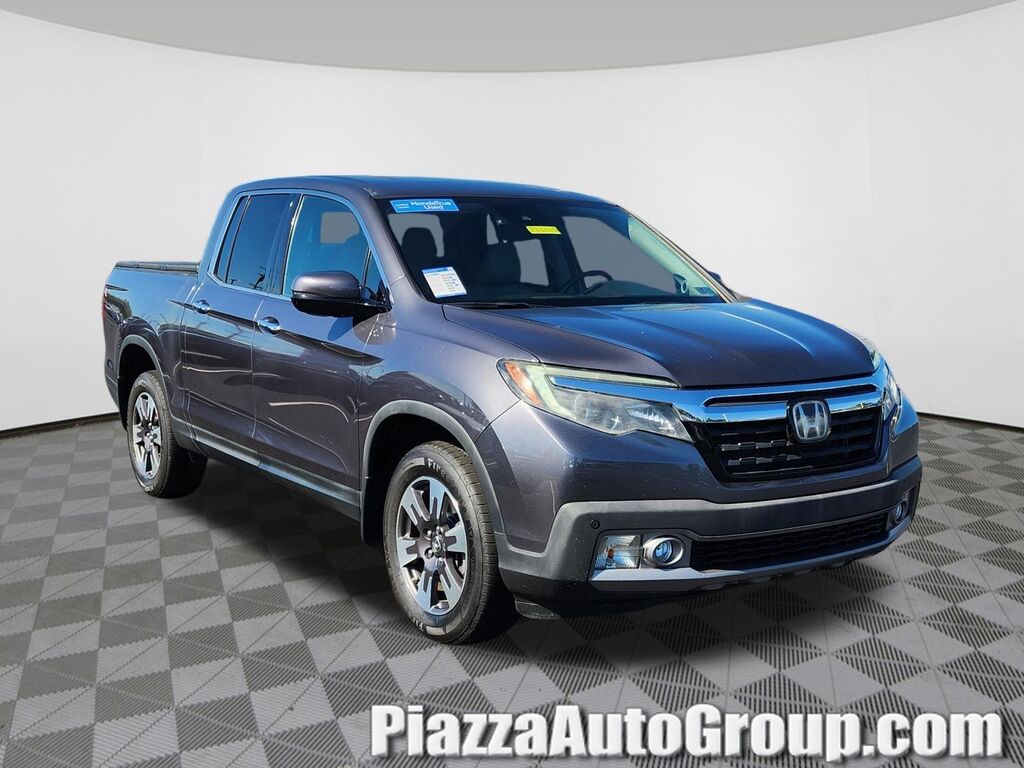 2019 Honda Ridgeline RTL-E — photo 1 of 13