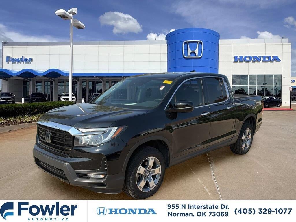 2023 Honda Ridgeline RTL-E — photo 1 of 13