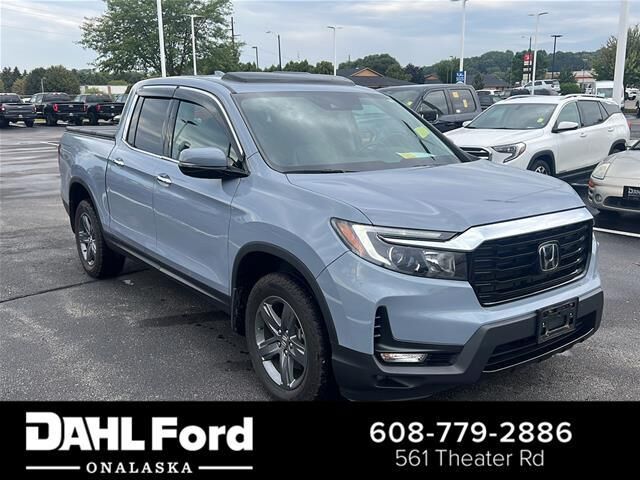 2022 Honda Ridgeline RTL-E — photo 1 of 13