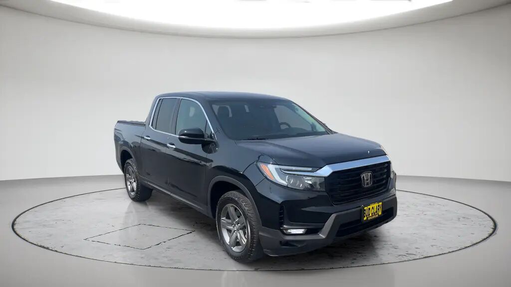 2023 Honda Ridgeline RTL-E — photo 1 of 13