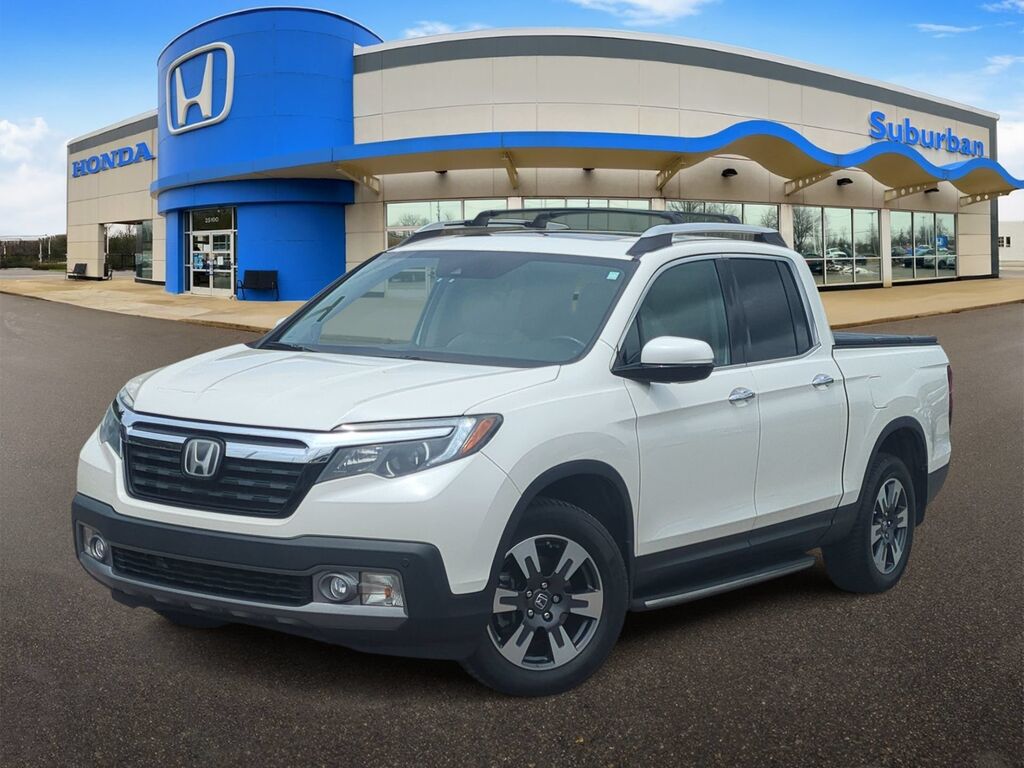 2017 Honda Ridgeline AWD RTL-E — photo 1 of 7