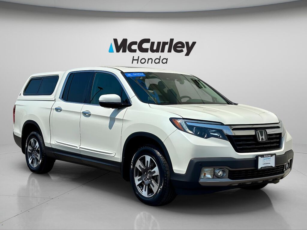 2018 Honda Ridgeline RTL-E — photo 1 of 3