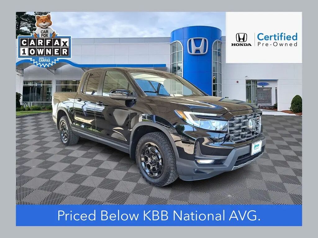 2025 Honda Ridgeline TrailSport+ — photo 1 of 13