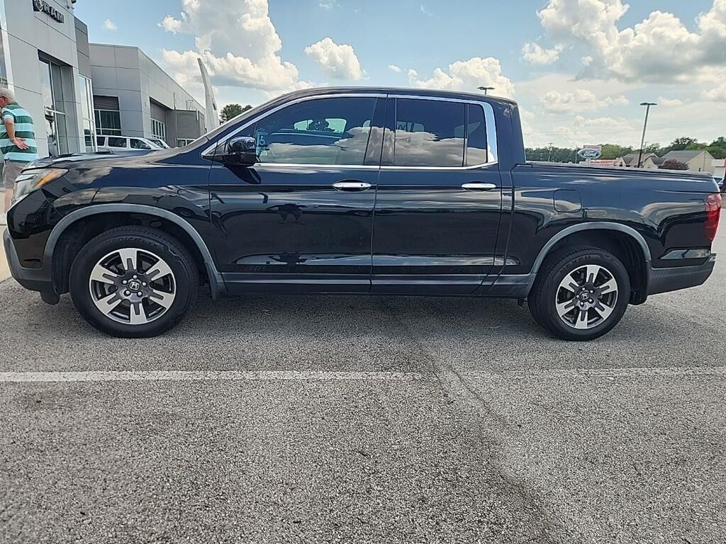 2019 Honda Ridgeline RTL-E — photo 1 of 39