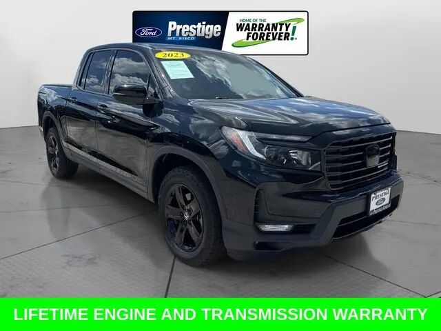 2023 Honda Ridgeline Black Edition — photo 1 of 13
