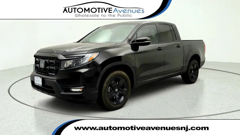 2024 Honda Ridgeline Black Edition — photo 1 of 13