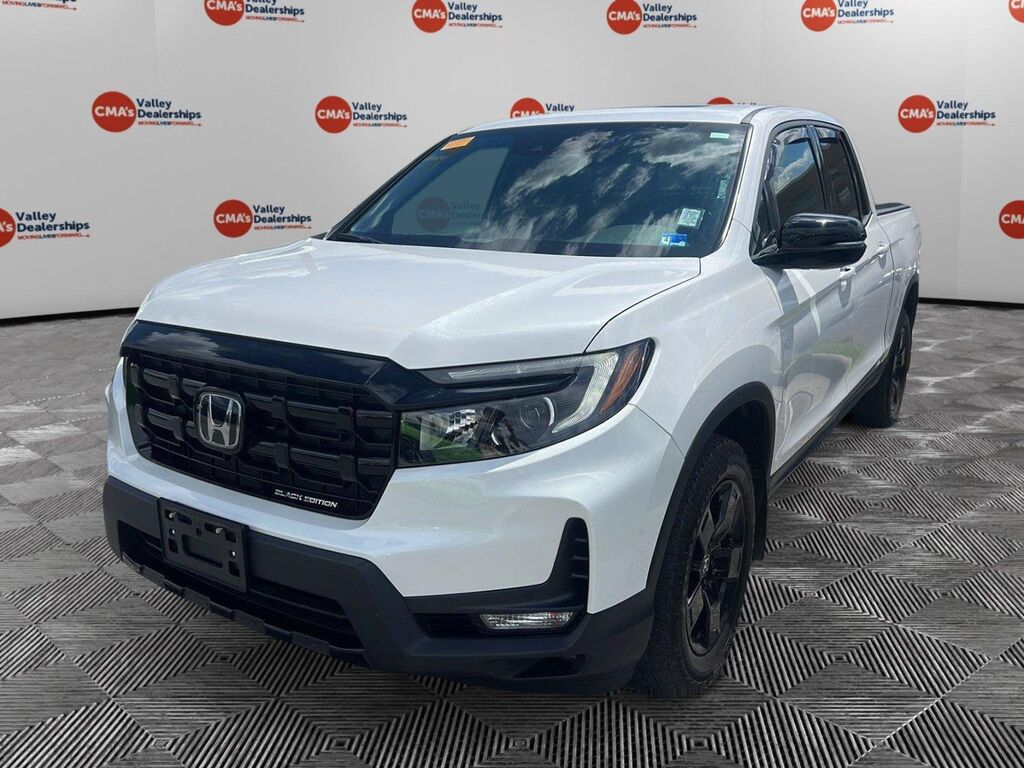 2025 Honda Ridgeline Black Edition — photo 1 of 7