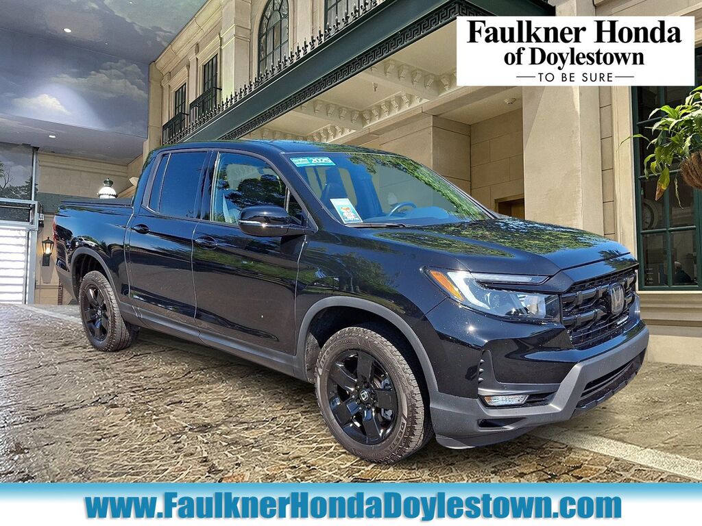 2025 Honda Ridgeline AWD BLACK EDITION — photo 1 of 7