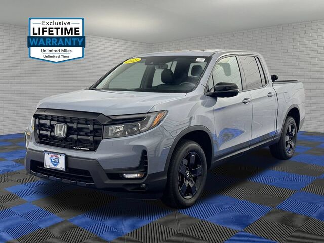 2025 Honda Ridgeline AWD BLACK EDITION