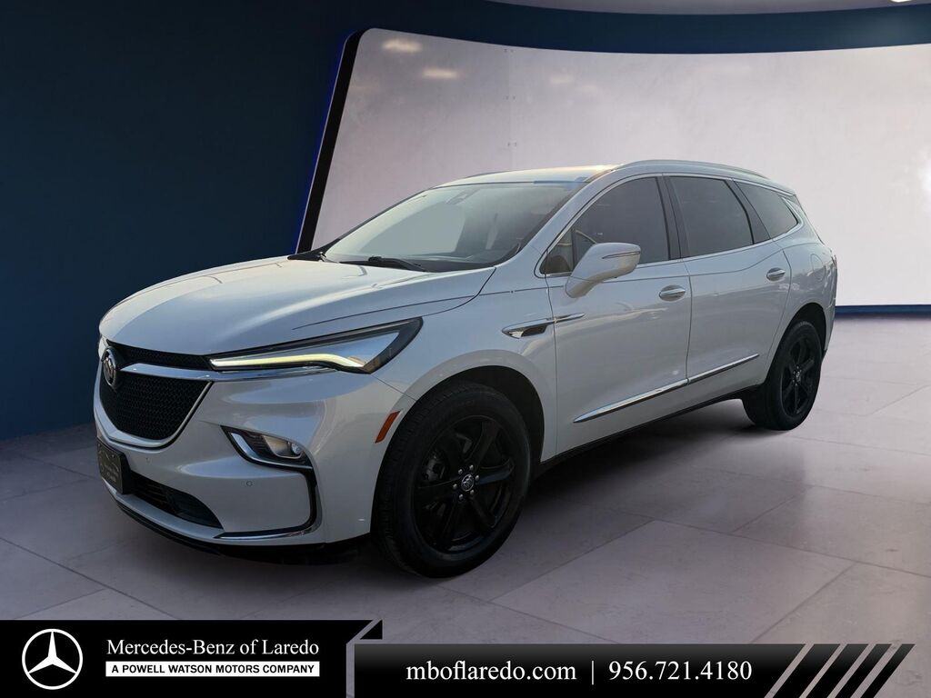 2024 Buick Enclave Essence — photo 1 of 13