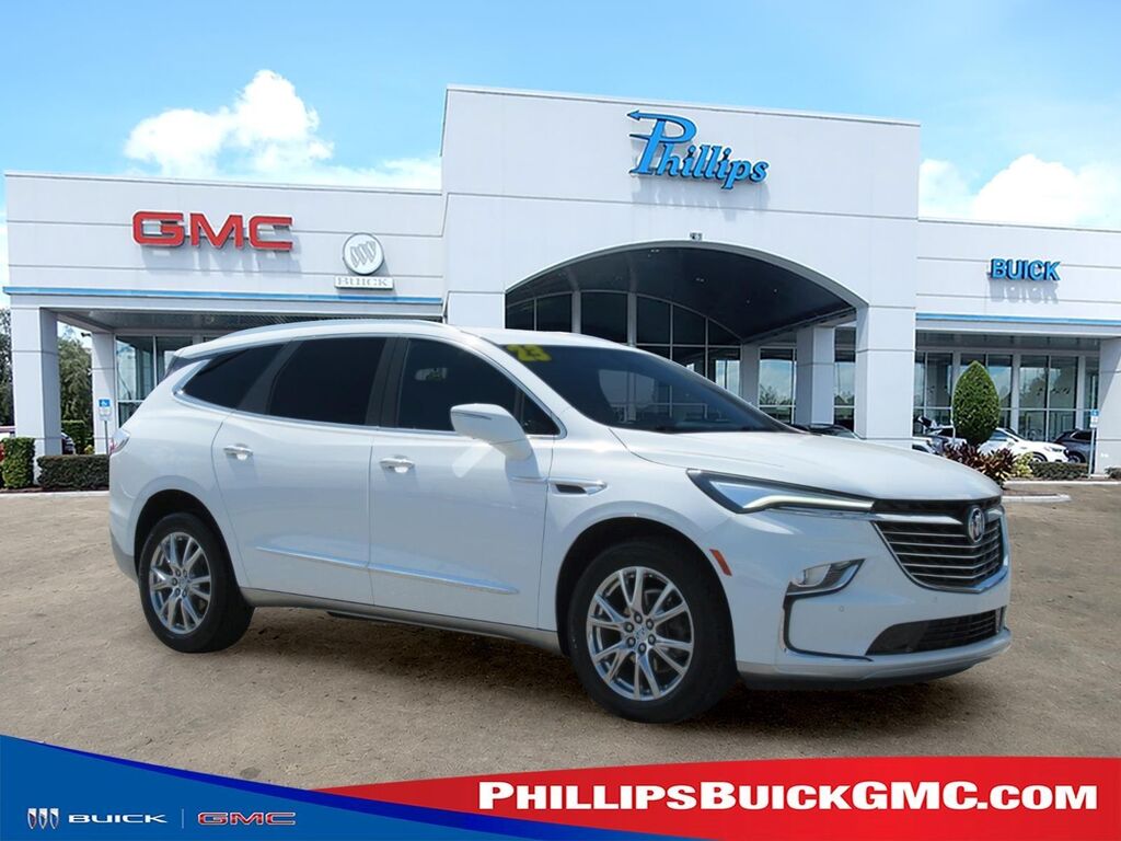 2023 Buick Enclave Premium — photo 1 of 13