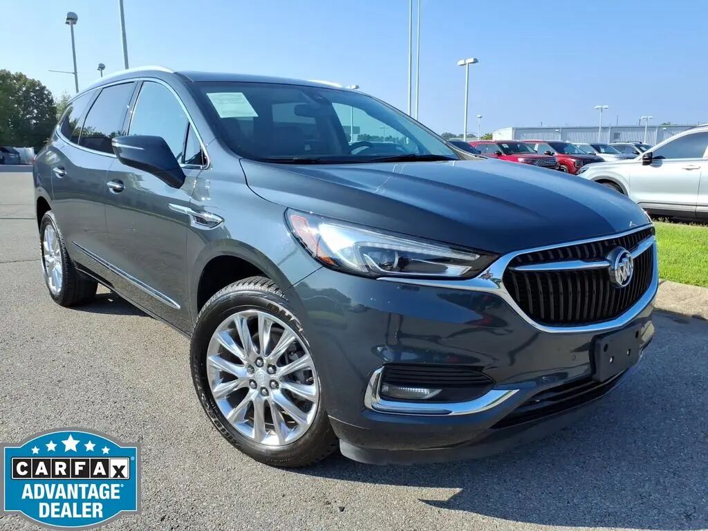 2018 Buick Enclave Premium — photo 1 of 13