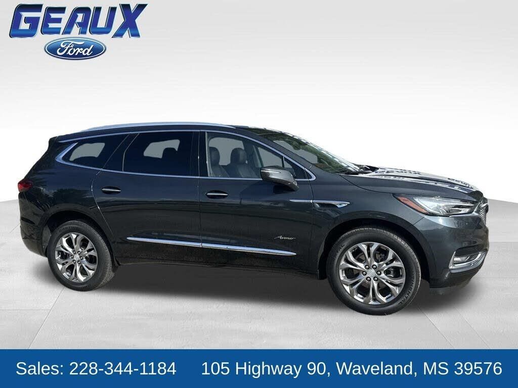 2021 Buick Enclave Avenir — photo 1 of 1