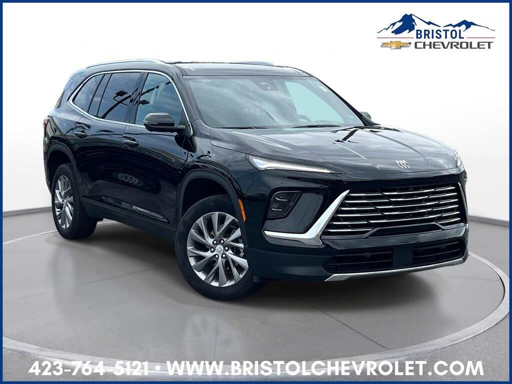 2026 Buick Enclave Preferred — photo 1 of 12