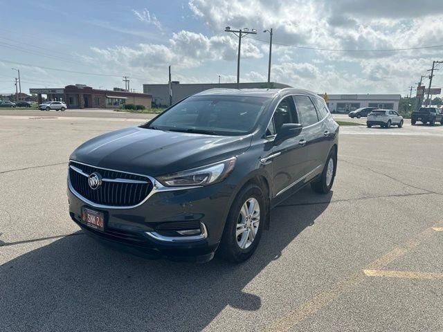 2019 Buick Enclave Essence — photo 1 of 13