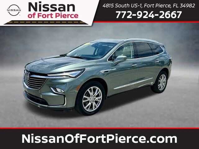 2023 Buick Enclave Essence