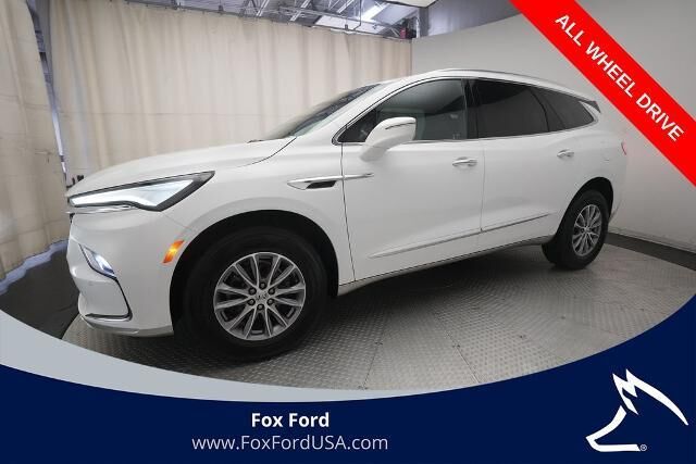 2023 Buick Enclave Essence