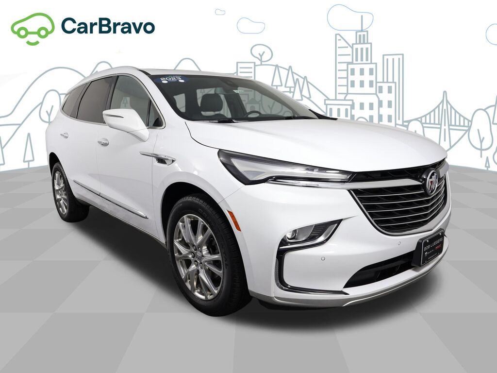 2023 Buick Enclave Essence — photo 1 of 7