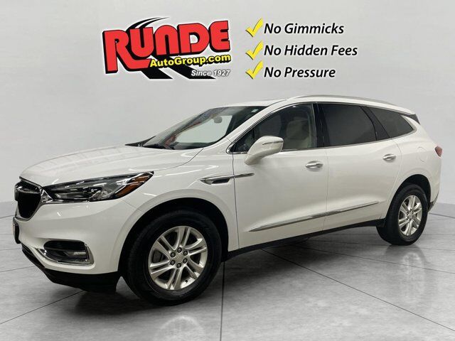 2019 Buick Enclave Essence — photo 1 of 13