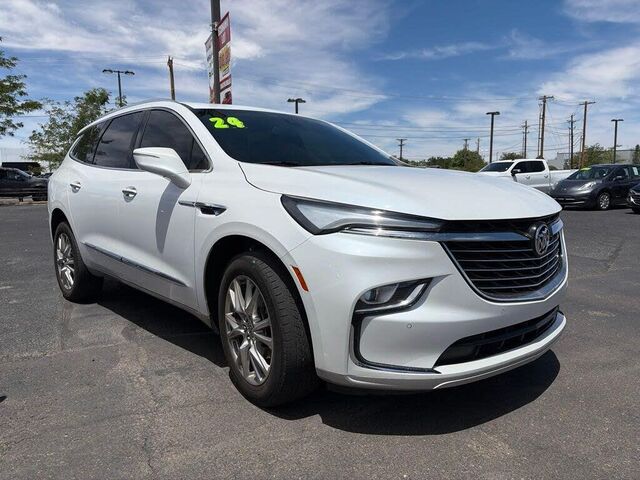 2024 Buick Enclave Essence