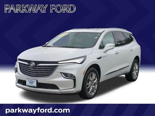 2024 Buick Enclave Essence