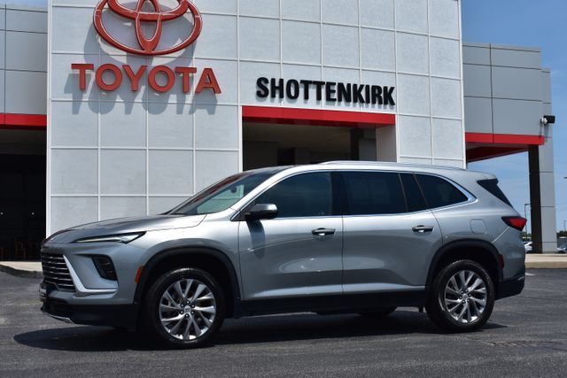 2025 Buick Enclave Preferred