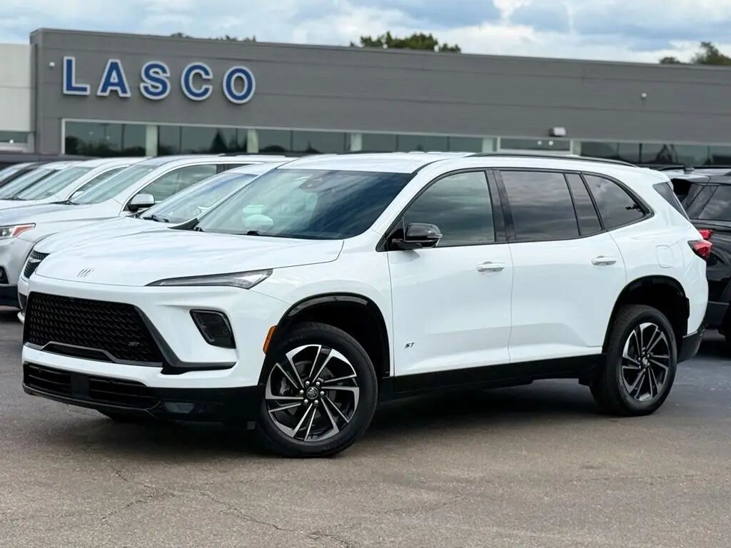 2026 Buick Enclave Sport Touring — photo 1 of 13