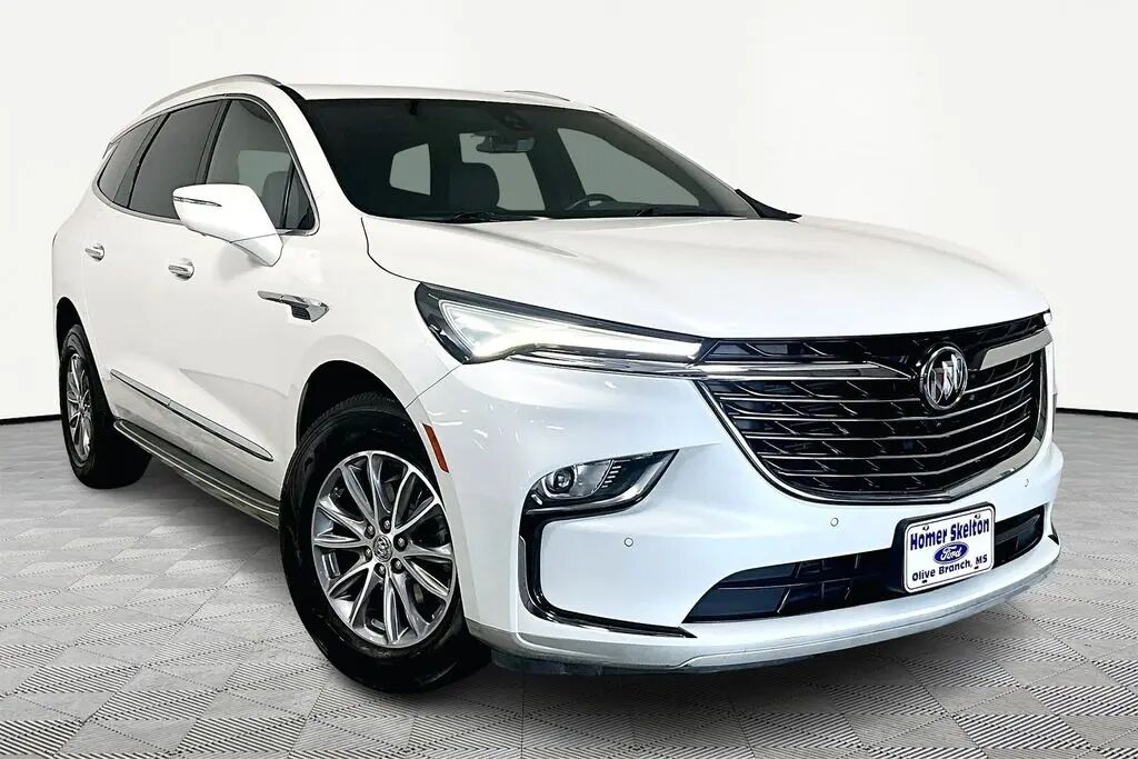 2023 Buick Enclave Premium