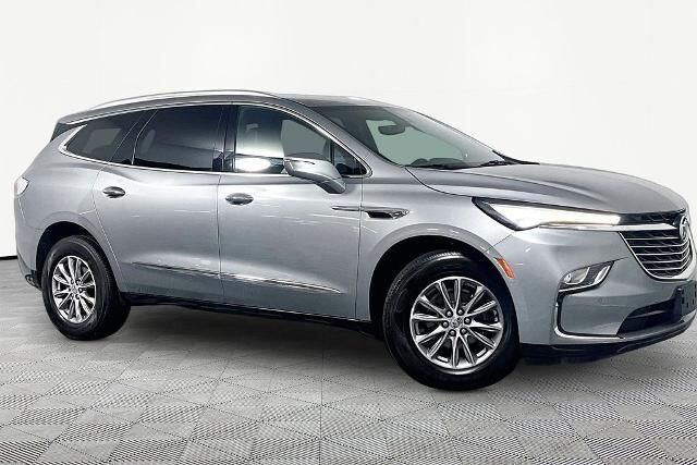 2024 Buick Enclave Premium — photo 1 of 2