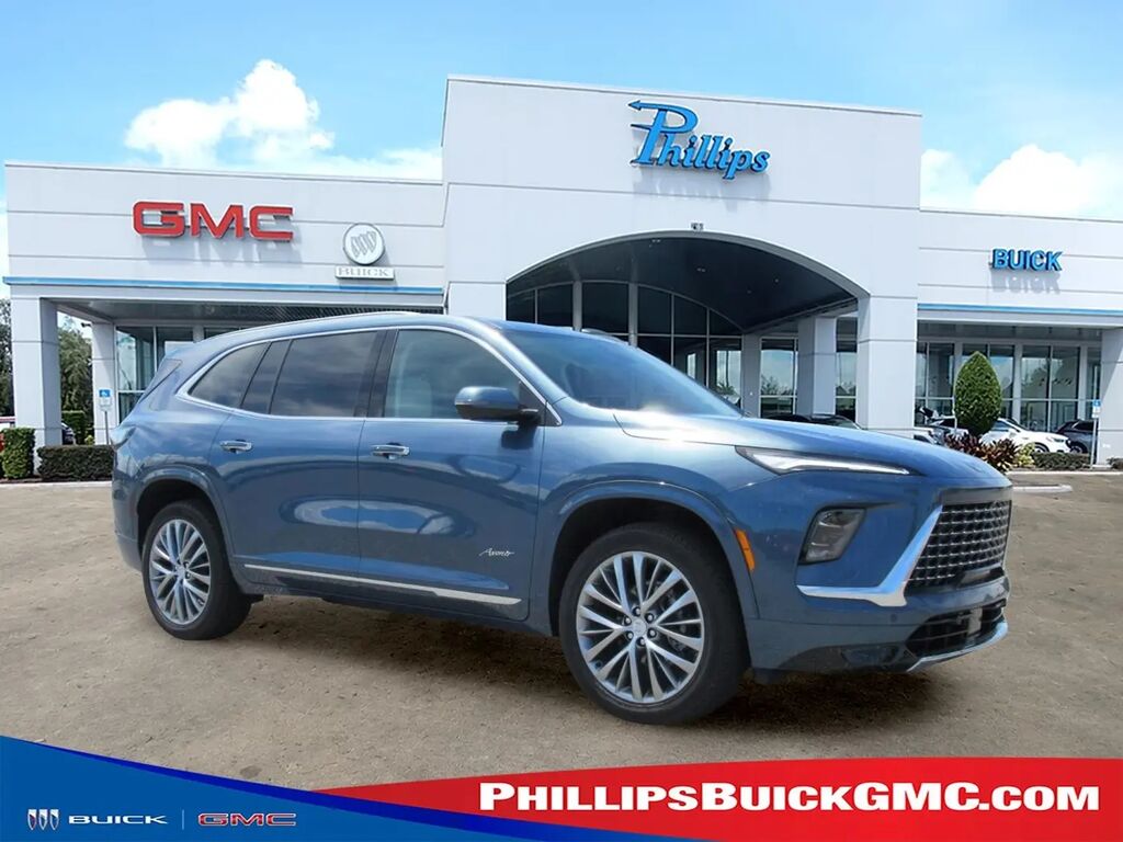 2026 Buick Enclave Avenir — photo 1 of 13