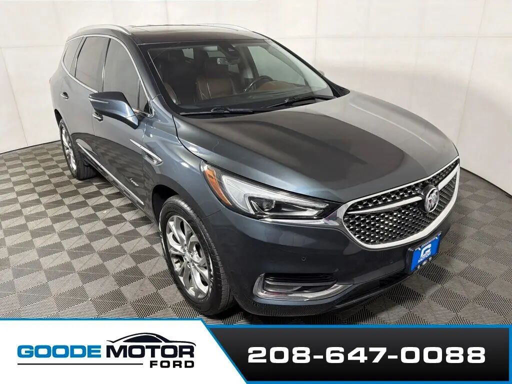 2018 Buick Enclave Avenir — photo 1 of 13