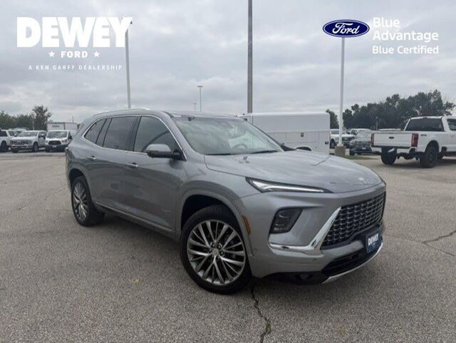 2025 Buick Enclave Avenir — photo 1 of 1