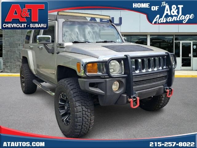 2006 HUMMER H3 Base